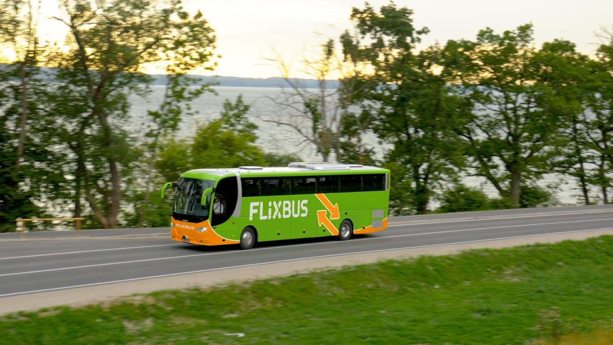 Premiere: FlixBus schickt E-Busse auf die Reise