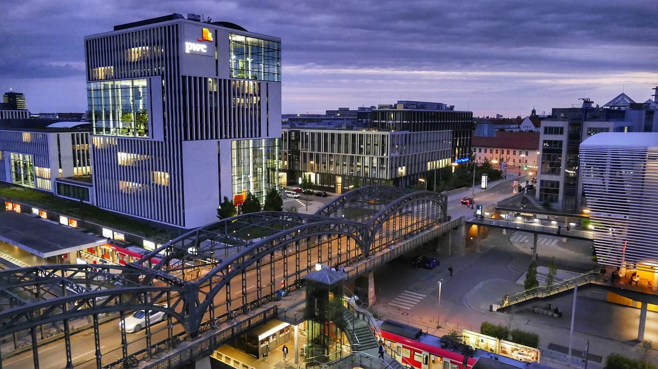 Jahreswirtschaftsbericht: München zieht positive Bilanz
