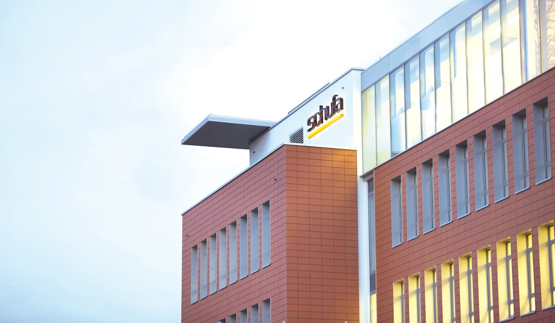 Schufa übernimmt Mehrheit an Finapi