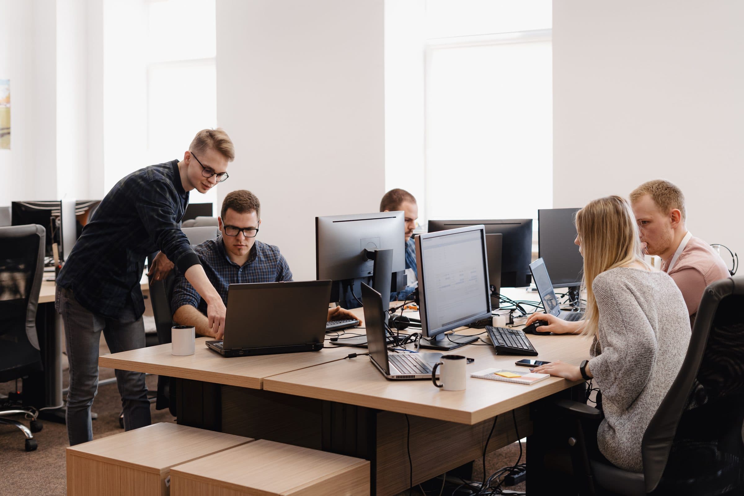 Wayra startet Programm für IoT-, Blockchain- und KI-Startups
