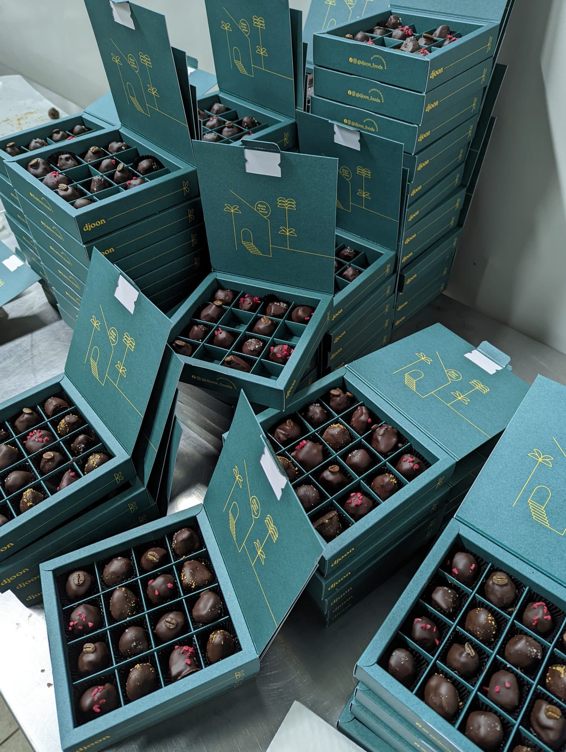 Djoon: „100.000 Pralinen in Handarbeit“