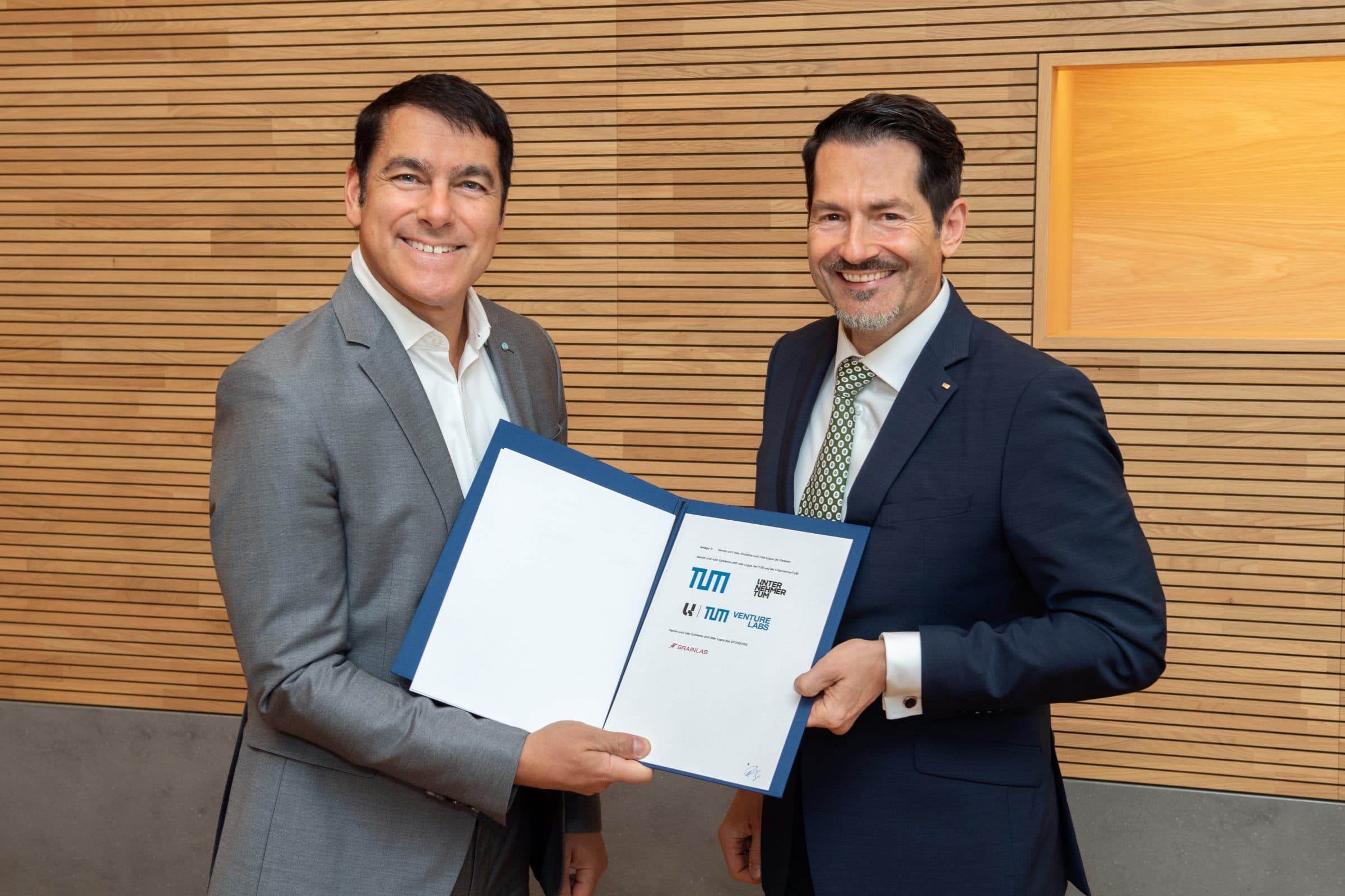 Brainlab wird Platin-Partner der TUM Venture Labs
