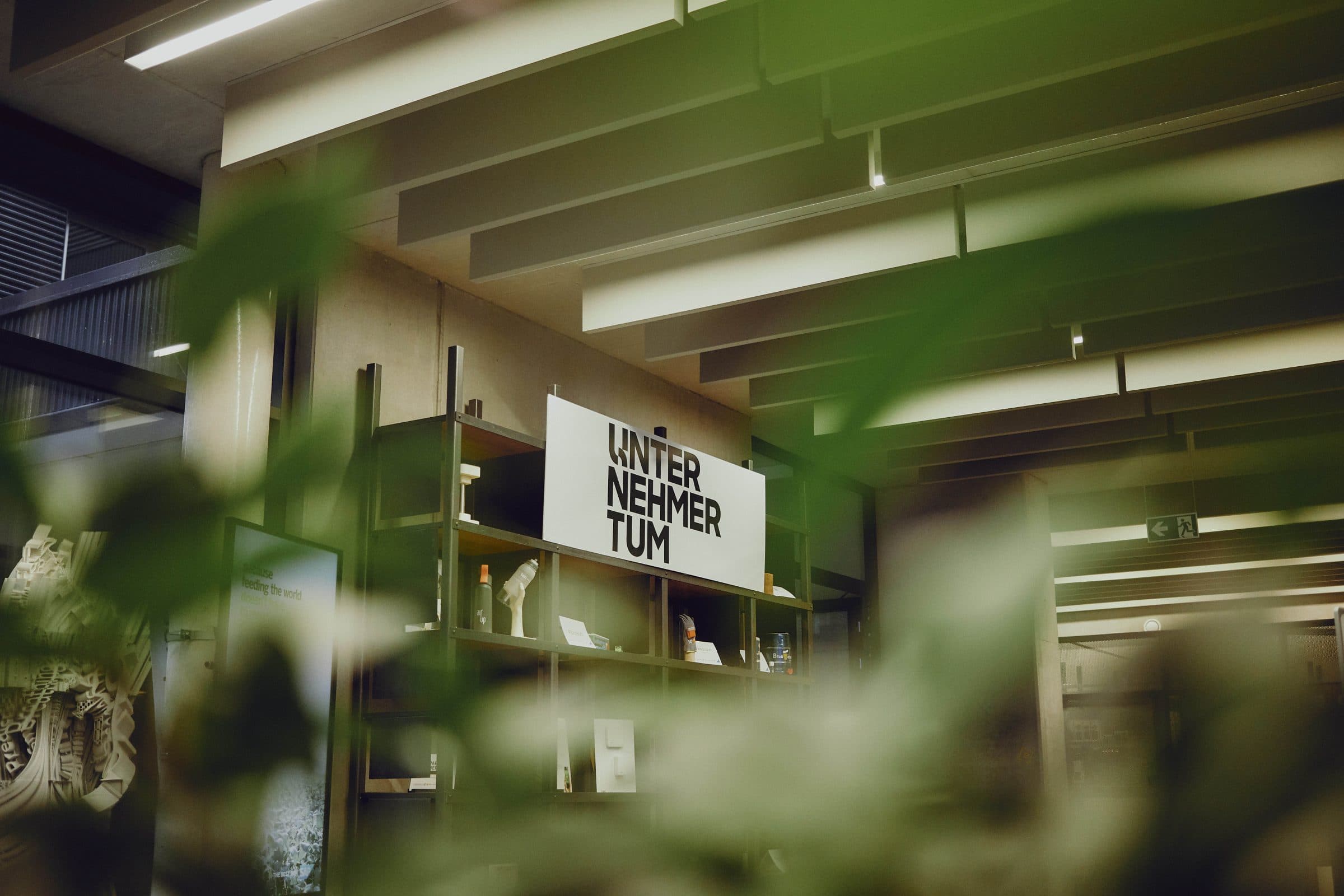 UnternehmerTUM benennt Xplore und Xpreneurs um