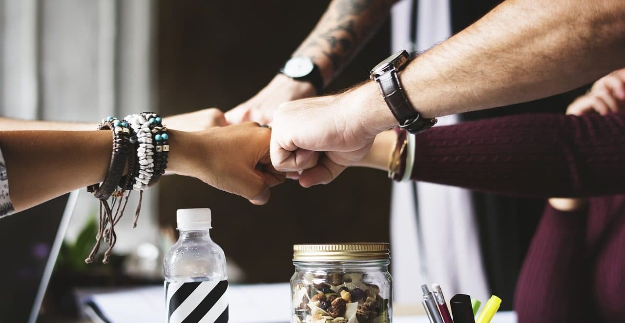 David mit Goliath — Kooperationen zwischen Startups und Corporates
