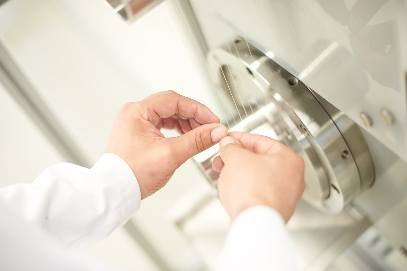 Amsilk erweitert Series-C auf 54 Millionen Euro