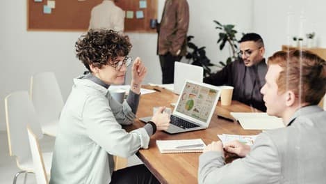 Startups in der Doppelkrise – Fünf Gründe, warum sich der Einstieg trotzdem lohnt
