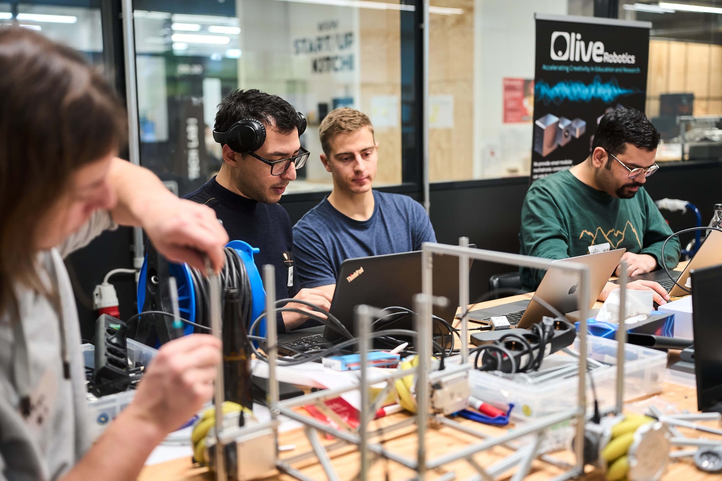 Hackfest MakerSpace: 60 Studierende und 10 Herausforderungen