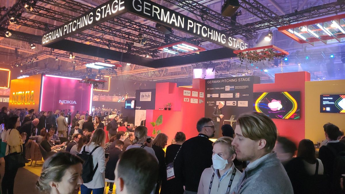 German Pitching Stage